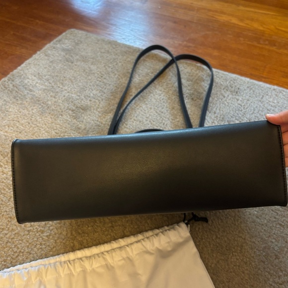 Telfar Medium Black Shopping Bag - Picture 7 of 16